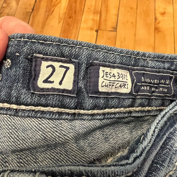 Lot of 3-Size 27 Miss Me Cuffed Capris - Picture 8 of 9